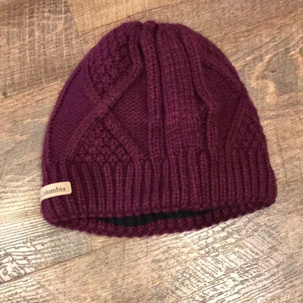 Columbia Cabled Cutie Beanie